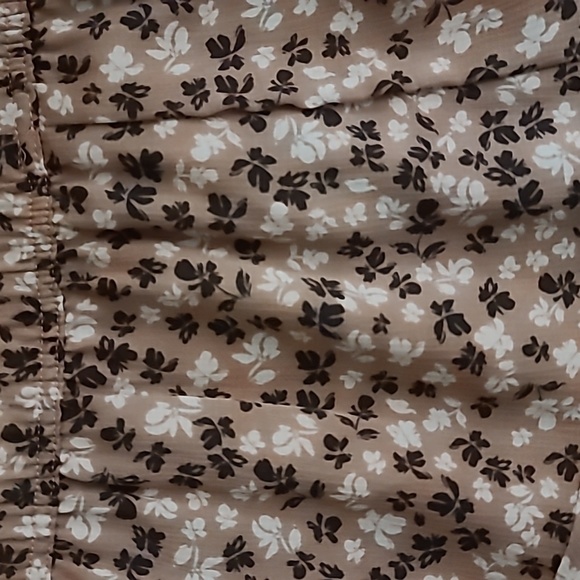 Ann taylor skirt - Picture 3 of 4